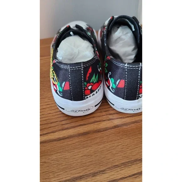 Ed Hardy Sneakers - Black and Red - Picture 4 of 6